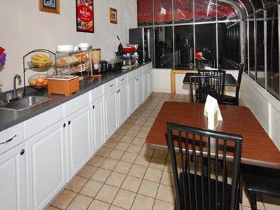 Lodge Econo Near The Domain - The Arboretum Austin